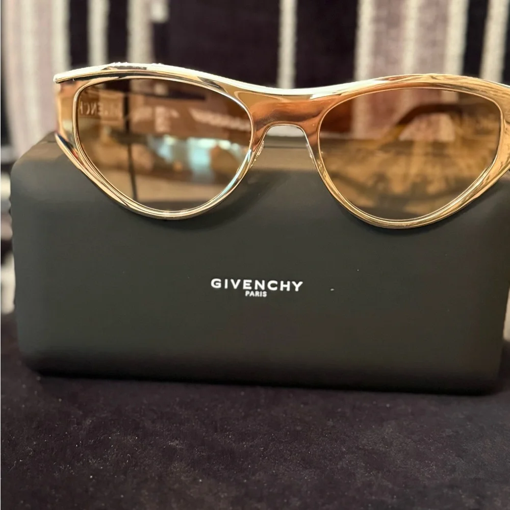 Givenchy Gold Cat-Eye Sunglasses - Picture 1 of 7